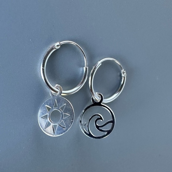 Sterling Silver Ocean Wave Sun Earrings - Picture 6 of 7